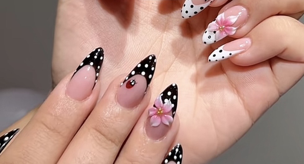 Soft Girl Nails Set